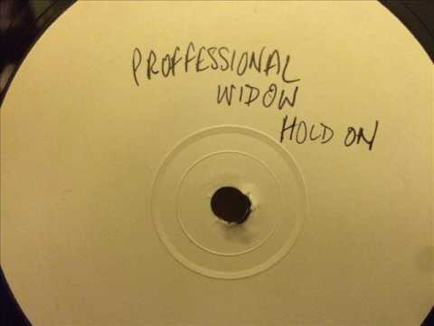 Tori Amos vs Lisa Stansfield - Professional Widow Hold On (Bootleg)