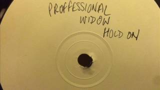 Tori Amos vs Lisa Stansfield - Professional Widow Hold On (Bootleg)