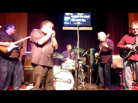 Dennis Dove at TGGBS jam 12-2-09