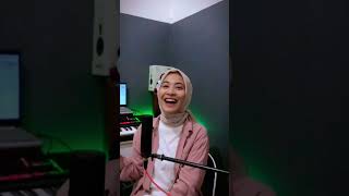 Download lagu Garut Intan - Cover Lastri Utari #short #shorts #shortmusic #bajidor mp3 Download lagu Garut Intan - Cover Lastri Utari #short #shorts #shortmusic #bajidor mp3