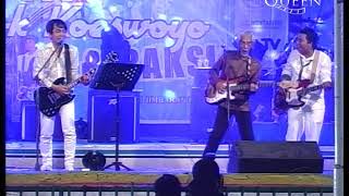 Download lagu Diana Yok Koeswoyo & Musicplus - THR sriwedari solo, 21 November 2011 mp3 Download lagu Diana Yok Koeswoyo & Musicplus - THR sriwedari solo, 21 November 2011 mp3