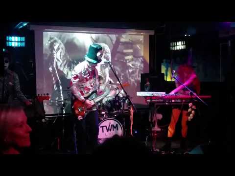 The Avengers TV Series Theme - Surfquake