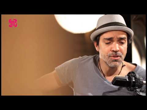 Felipe S e Moska - Casa Caiada - Programa Zoombido Canal Brasil