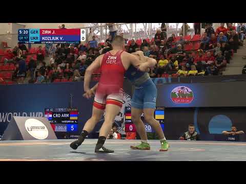 1/4 GR - 97 kg: J. ZIRN (GER) v. V. KOZLIUK (UKR)
