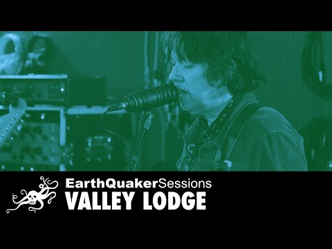 EarthQuaker Sessions Ep. 20 - Valley Lodge "Come Back to Bed" | EarthQuaker Devices