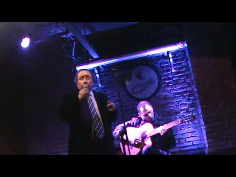 CARLOS ALARCON BUHARDILLA