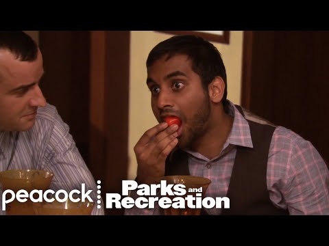 Tom Eats a Really Hot Pepper | Parks and Recreation