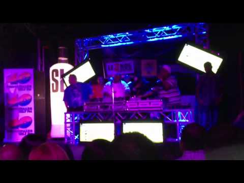 DJ VILLIN EN EL 6TO REENCUENTRO DE DJS EN LATITUD 47 parte3