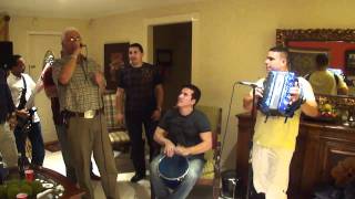 BUSTILLO Y POCHIN, LA EXPERIENCIA Y LA JUVENTUD, BY MAURICIO P GOMEZ 2011