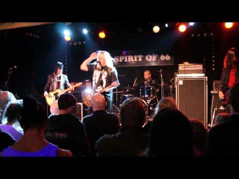 Rhino Bucket - welcome to hell - live @ spirit of 66