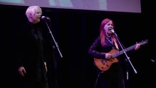 Jeremy Ayers Memorial at the Morton Theatre - Kate Pierson &amp; Cindy Wilson &quot;52 Girls&quot;