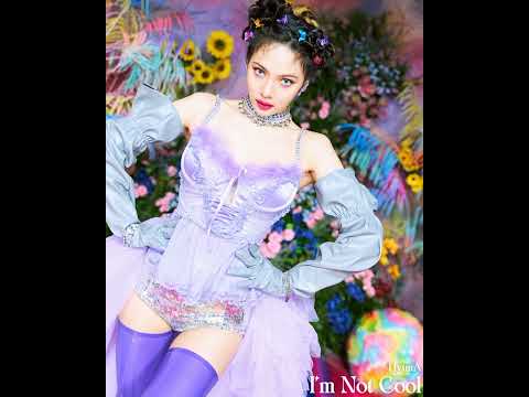 HyunA Intro + I'm not cool (Studio Performance)