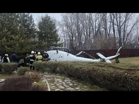 Частный вертолёт упал в частном огороде