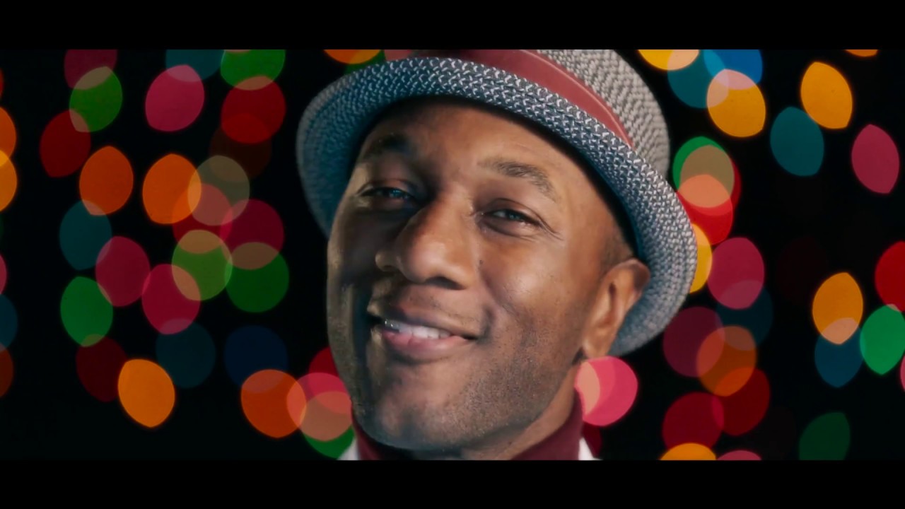 Aloe Blacc — I Got Your Christmas Right Here