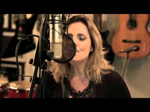 Close To You - Isabella Taviani