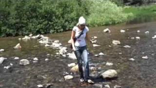 preview picture of video 'Hiking at Mammoth Lakes Tamarack Lodge July 2009'