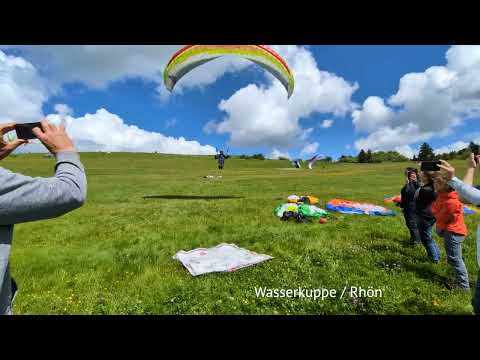 Linus Schubert beim 1. Papillon Paragliding Landeseminar auf der Wasserkuppe / Rhön
