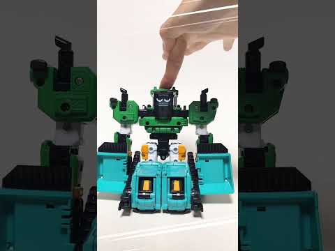 Gambar Metal Cardbot Robot Buster Gallon