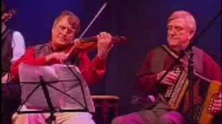 Jim McKillop  "Flax in Bloom Reel & Pigeon on the Gate"