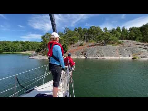 Ocean Spirit Coaching Teambuilding. Anlegen am Felsen.