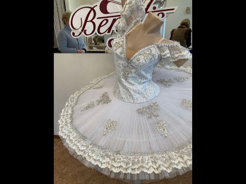 Stage ballet costume Fairy Dragee and for various roles The Nutcracker F 0456B - video 2