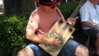 Elmore James Shake Your Money Maker Cigar Box Guitar Busking Blues