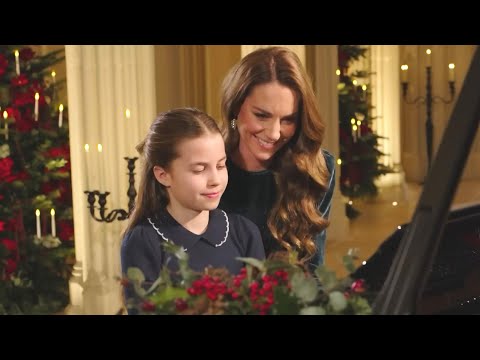 Kate Middleton and Princess Charlotte Perform SURPRISE Christmas Duet!