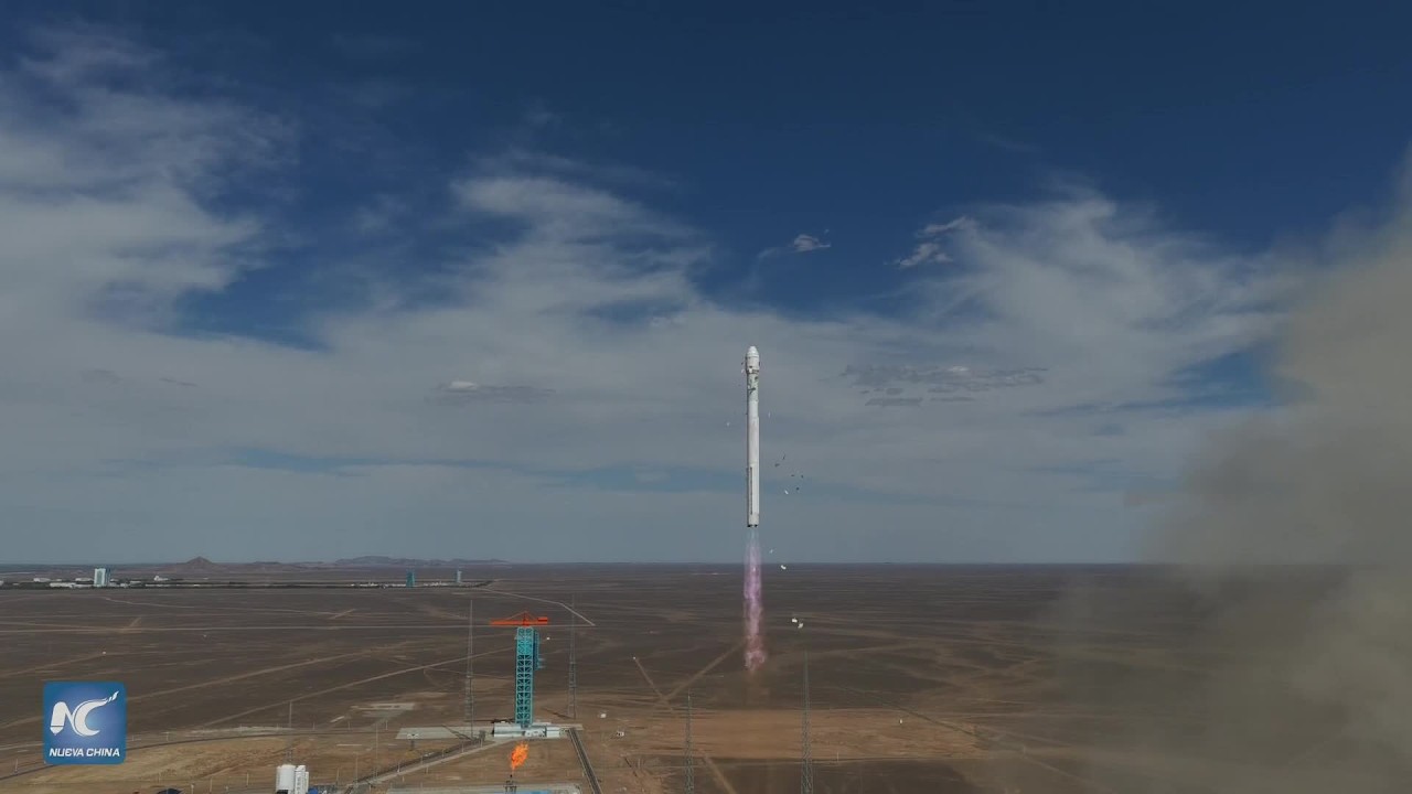 Cohete chino Zhuque-2E lanza 10 satélites al espacio