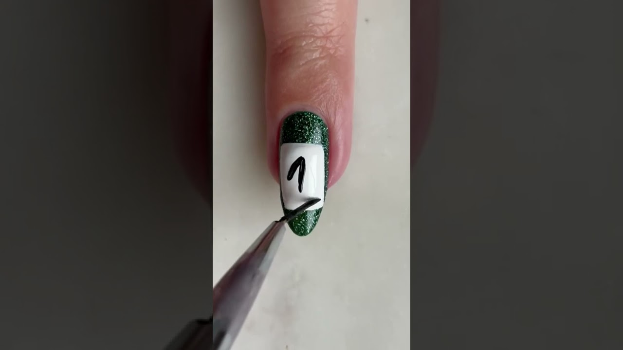 Reply to @aliceee hoffmann 1 more day!🎄#lightslacquer #nails #nailpolish #nailart #nailtutorial #n