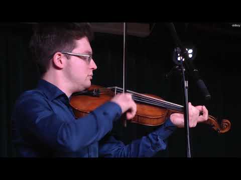 "Halljunk szót...!" - Vizeli Bálint és zenekara