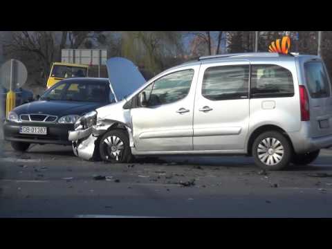 wypadek 29 03 2016 Brzeg obwodnica Makarskiego