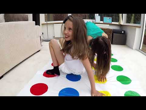 Twister Game Review ▶8:11