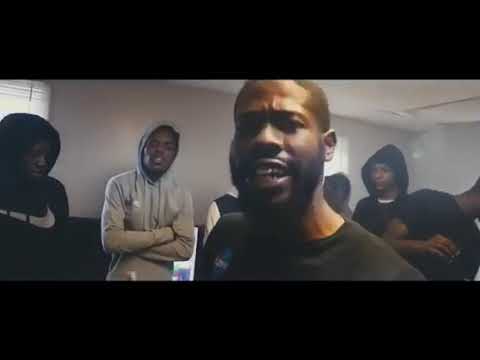 Lil Kurrr ft Uptop Ratchet - Exposing Me