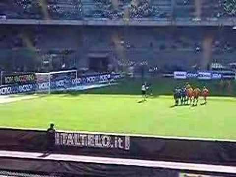 Juve Lecce - 17 aprile 2005 - il Lecce batte un rigore