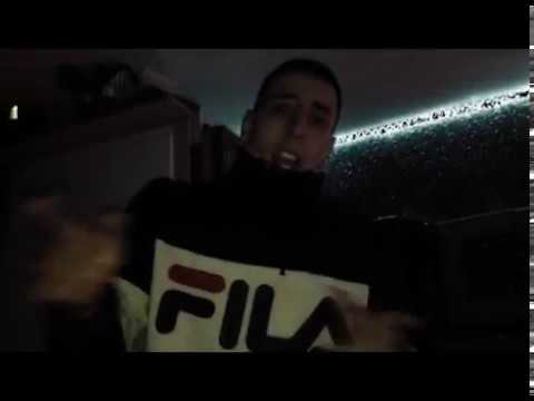 AKALACRISIS FT ARIEL - DESHAUCIO