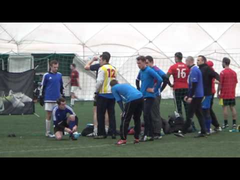 Halowa Liga Bemowska, V liga: CHYŻE ROSOMAKI – AUGUSTO PENGUINS