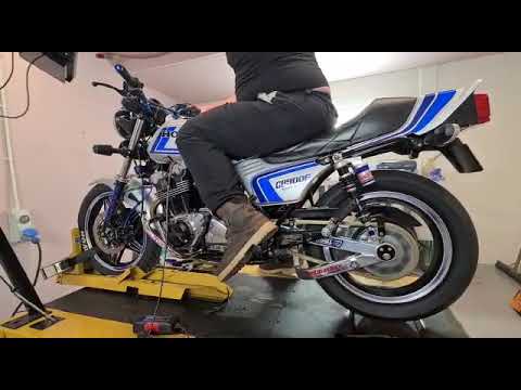 MY NEWLY BUILT HONDA CB900F ON THE DYNO.