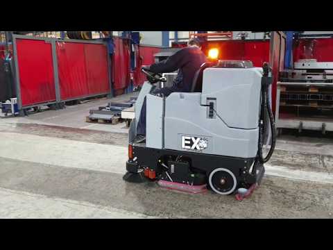 Tomcat EX33C Rider Scrubber dryer brand new - Image 2