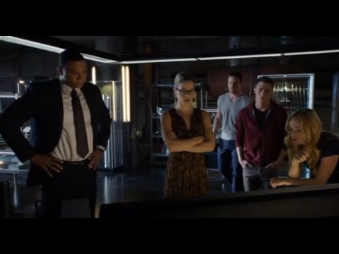 Olicity - Arrow - 2x17 Pt.1 - "Or as I like to call her, Oliver's pyscho ex-girlfriend"