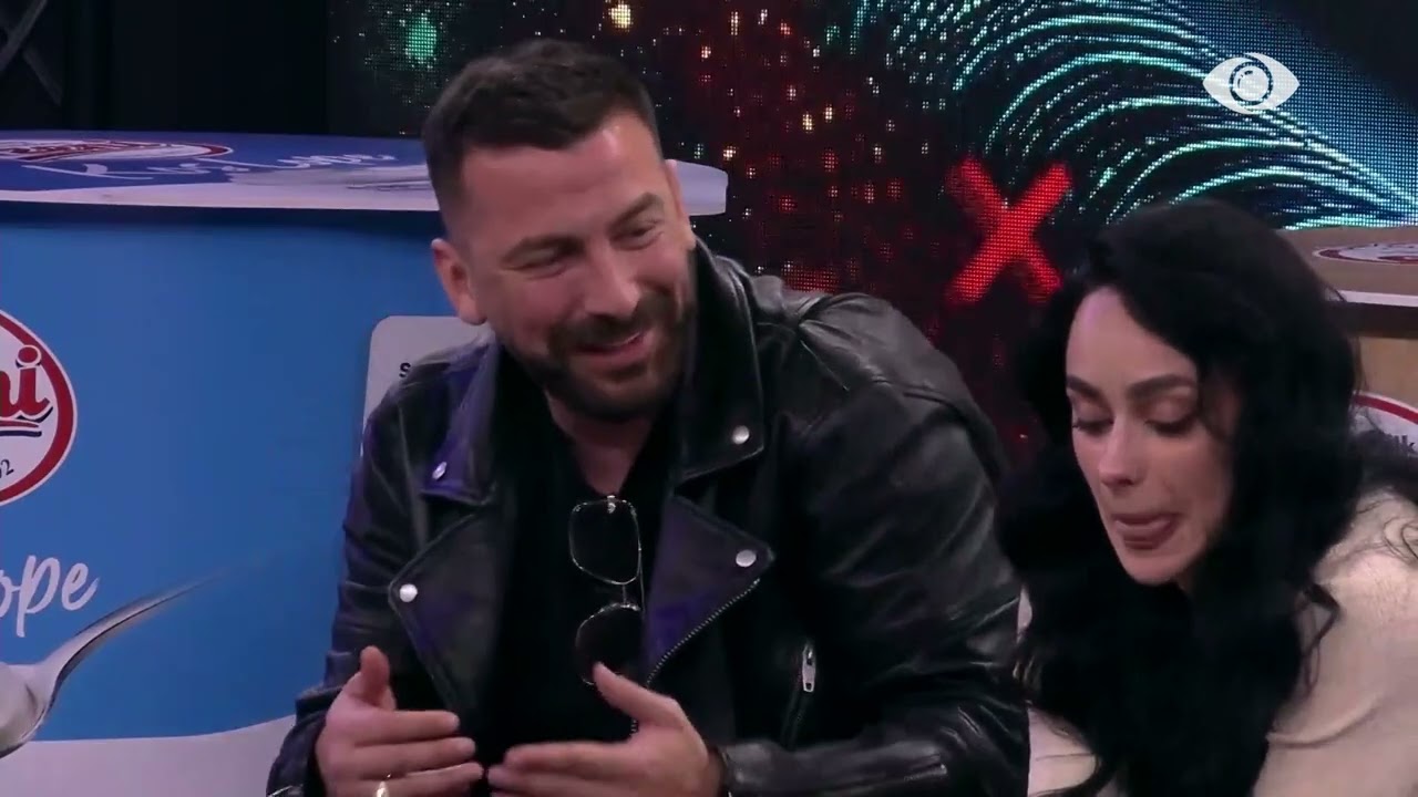 “Unë po e mbaja në shpinë…”/ Egli bisedon me Kellyn për Gjestin