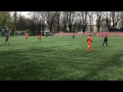 KS Ursus Warszawa 2007 vs FCB Escola Varsovia 2009