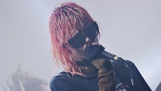 Crystal Castles - Suffocation &amp; Intimate - Live at Reading Festival 2016 HD