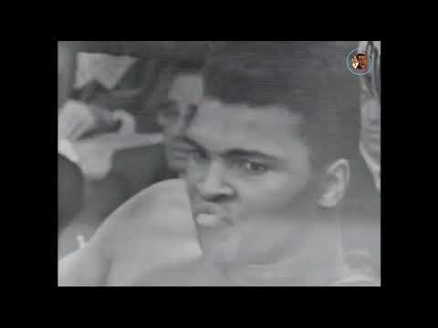 When ALI 'Shook Up the World' - Ali vs Liston I | Full Fight