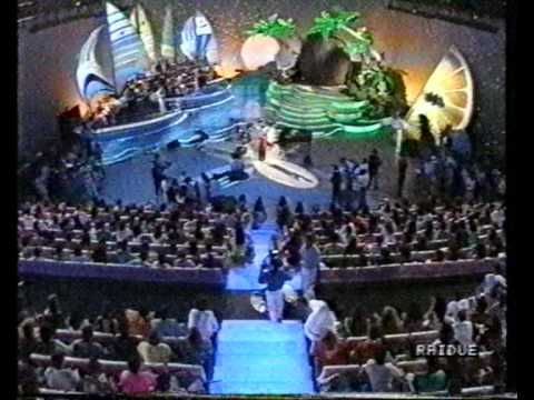 Mia Martini  Minuetto/Piccolo uomo/Almeno tu nell'universo (live 1989)
