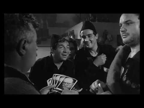 LA MARCIA SU ROMA - Clip Pagamento con le foto | Filmauro