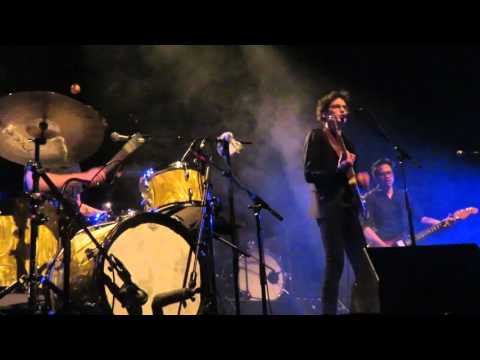 Radio Elvis "La route" - Live @ Les 3 Pierrots, Saint-Cloud - 08/04/2016 [HD]