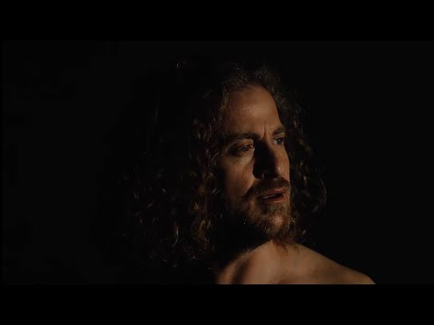 yirmi7 - Ay Düşmüş Elektrik Tellerine