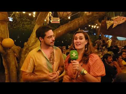 AKA Poeta em Noronha