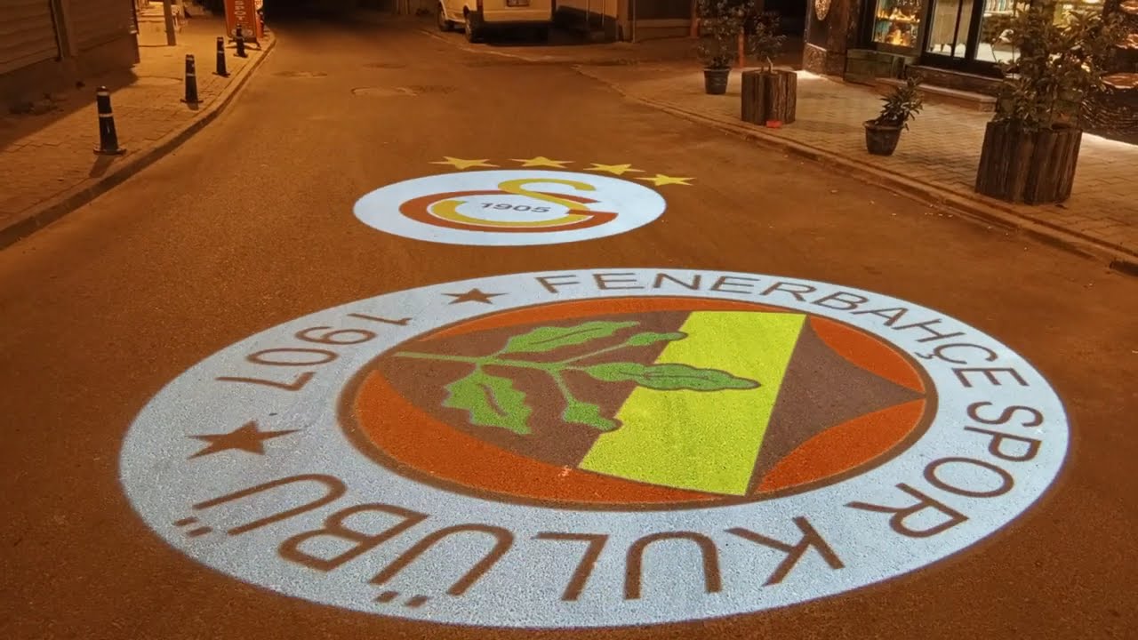 Fenerbahçe logosu , Galatasaray logosu , Takım logolarını yola yansıtabilirsiniz www.logoyansit.com