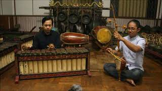 Download lagu Ketawang Megatruh Laras Pelog Pathet Barang mp3 Download lagu Ketawang Megatruh Laras Pelog Pathet Barang mp3